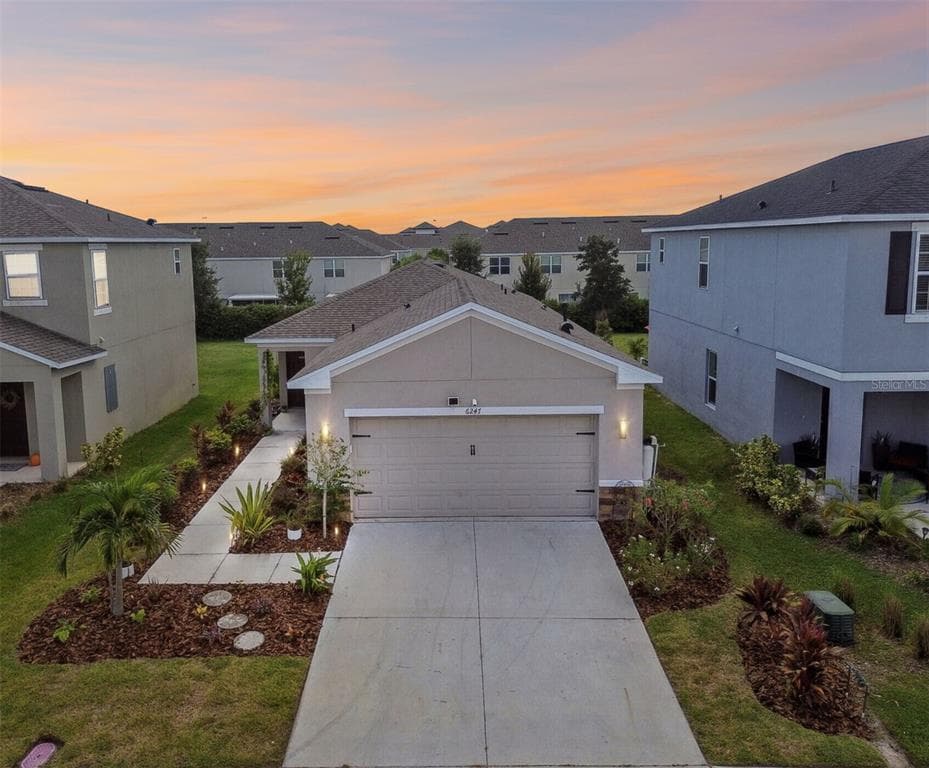6247 SPRINGMONT LOOP PALMETTO, FL 34221
