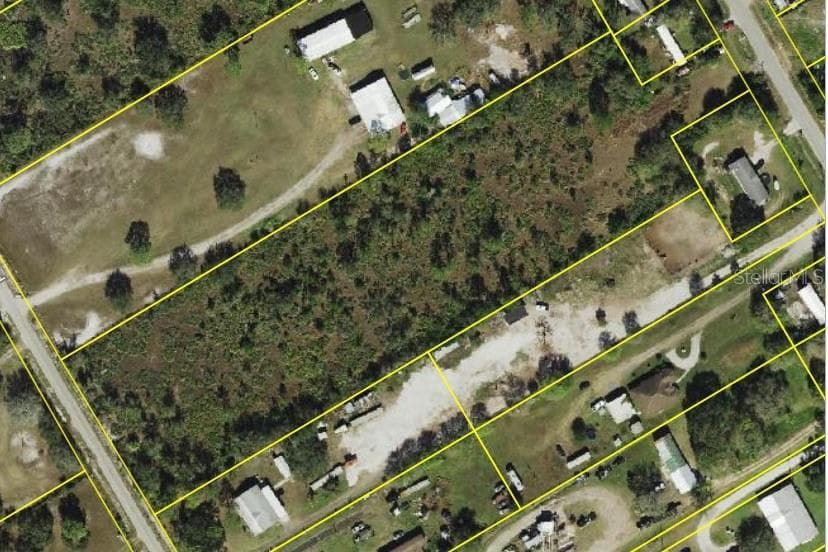 3329 WILLOW ROAD WIMAUMA, FL 33598