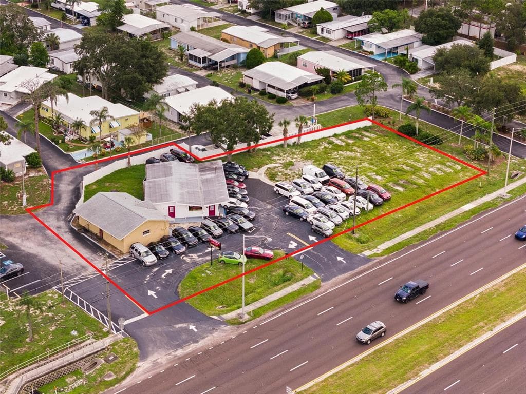 38795 US HIGHWAY 19 N TARPON SPRINGS, FL 34689
