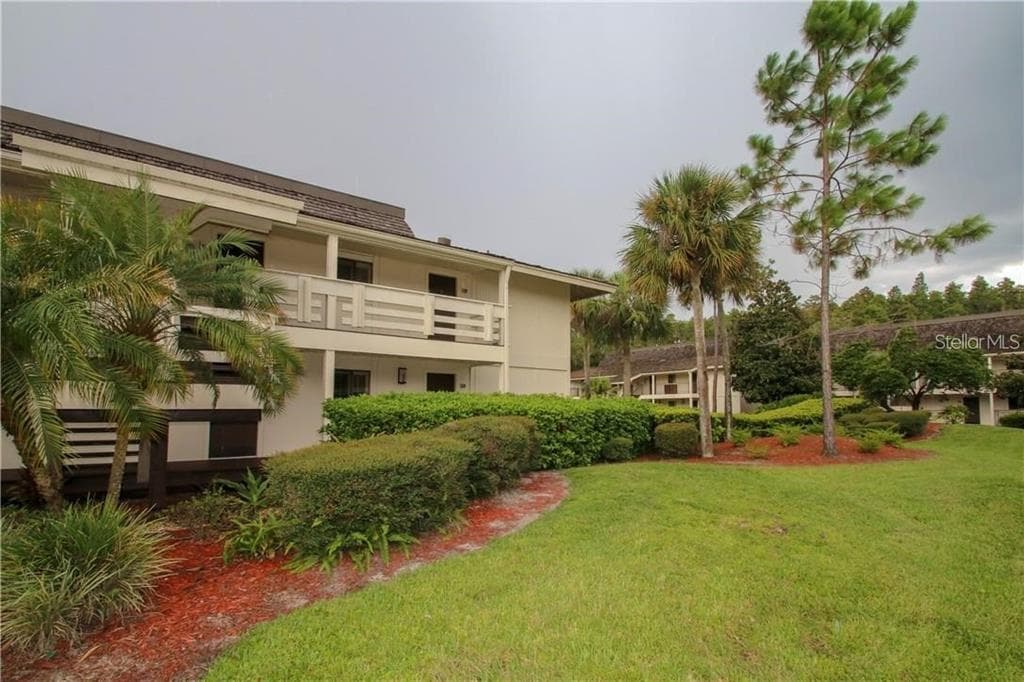 4748 FOX HUNT DRIVE UNIT 912 WESLEY CHAPEL, FL 33543
