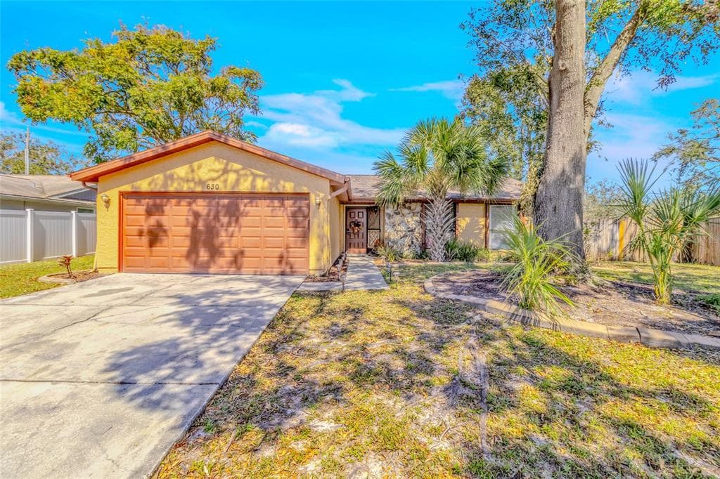 630 CEDAR GROVE DRIVE BRANDON, FL 33511