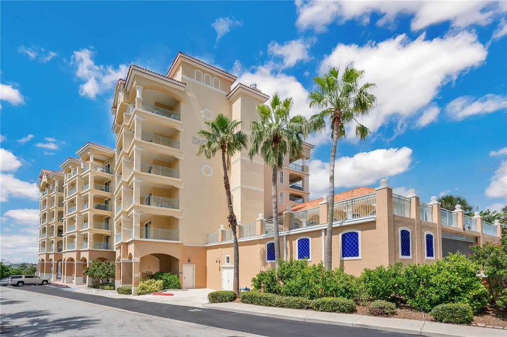 700 N OSCEOLA AVENUE UNIT 702 CLEARWATER, FL 33755
