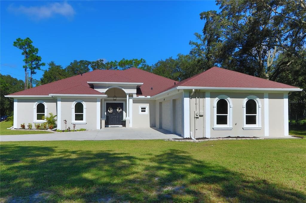 6542 BOGIE COURT WESLEY CHAPEL, FL 33544