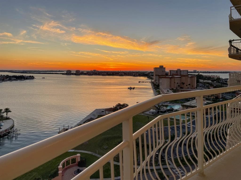 4900 BRITTANY DR S UNIT 1610 ST PETERSBURG, FL 33715