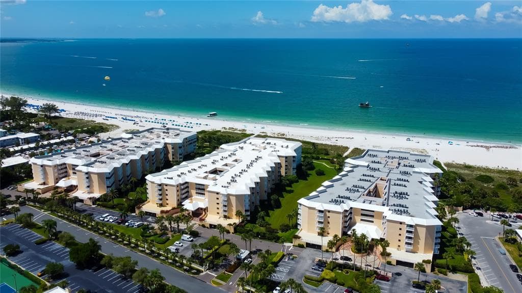 6650 SUNSET WAY UNIT 208 ST PETE BEACH, FL 33706