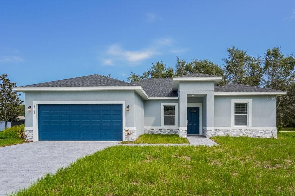 1829 MANITOBA COURT KISSIMMEE, FL 34759