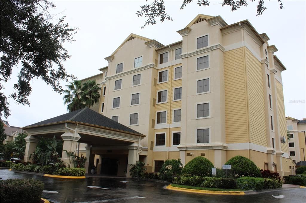 7601 CANADA AVENUE UNIT 116 ORLANDO, FL 32819