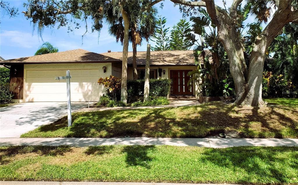 180 WATER OAK WAY OLDSMAR, FL 34677
