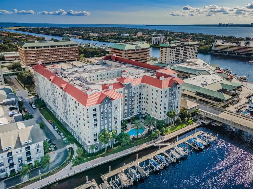 700 S HARBOUR ISLAND BOULEVARD UNIT 726 TAMPA, FL 33602