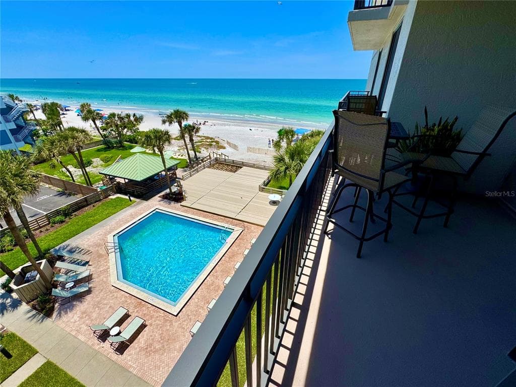 2618 GULF BOULEVARD UNIT 407
