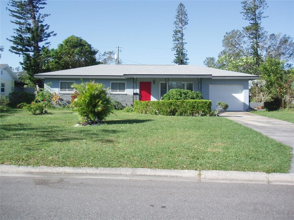 1170 64TH AVENUE S ST PETERSBURG, FL 33705