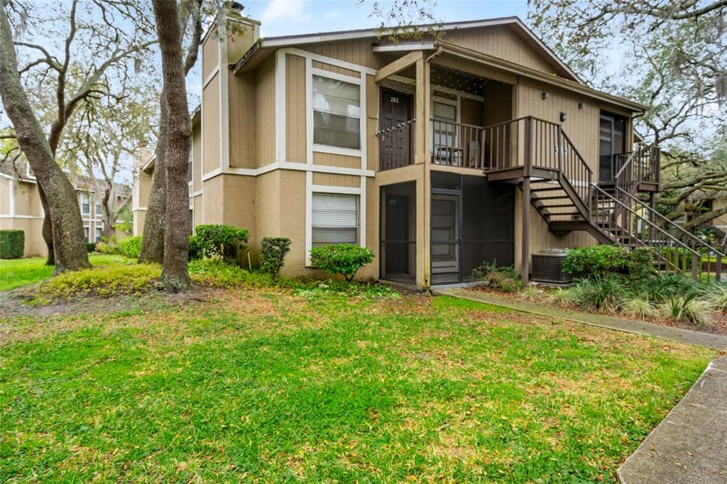 14323 HANGING MOSS CIRCLE UNIT 102 TAMPA, FL 33613