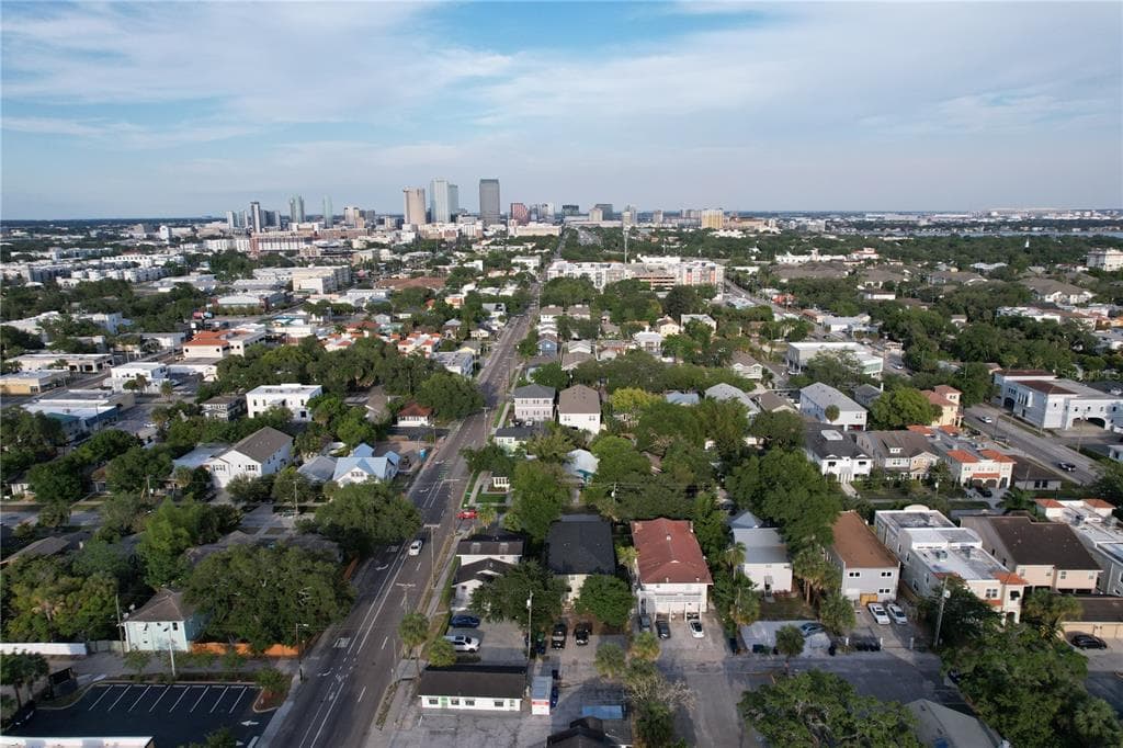 203 S WESTLAND AVENUE UNIT 3 TAMPA, FL 33606