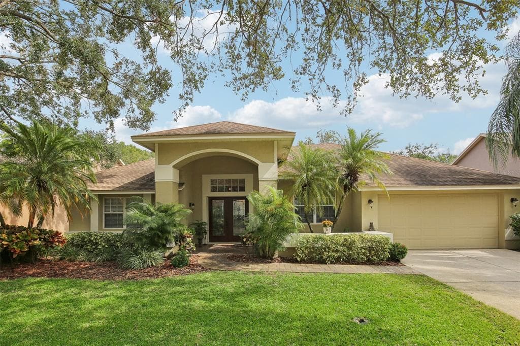 10507 CHAMBERS DRIVE TAMPA, FL 33626