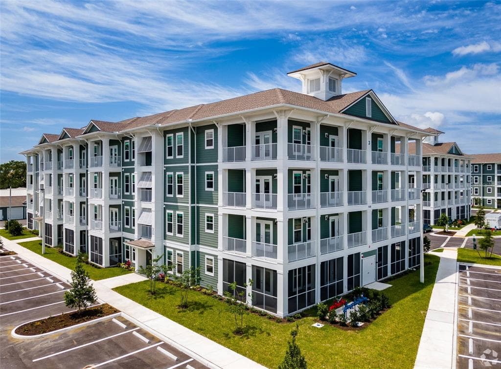 1161 3RD AVENUE E UNIT 2205