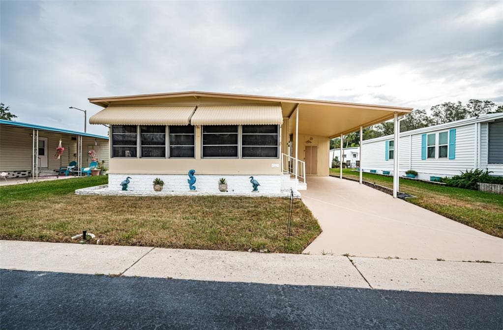 39820 US HIGHWAY 19 N UNIT 43 TARPON SPRINGS, FL 34689