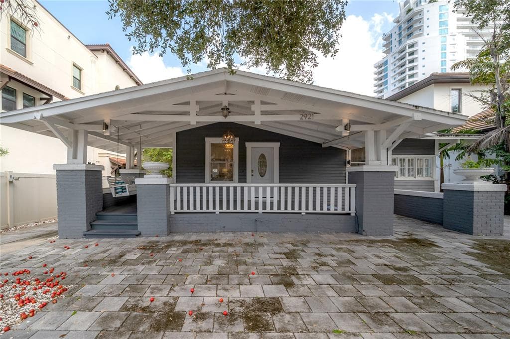 2921 W EL PRADO BOULEVARD UNIT 2921 TAMPA, FL 33629