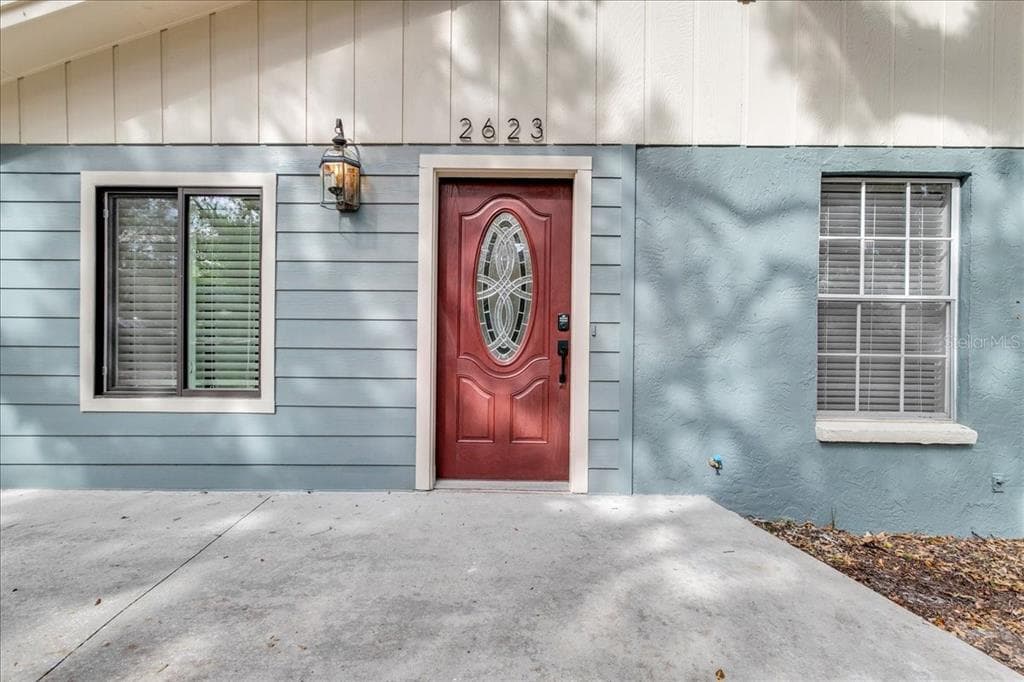 2623 W TYSON AVENUE TAMPA, FL 33611