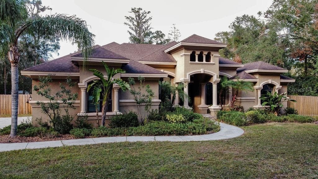 13829 PLAINVIEW ROAD