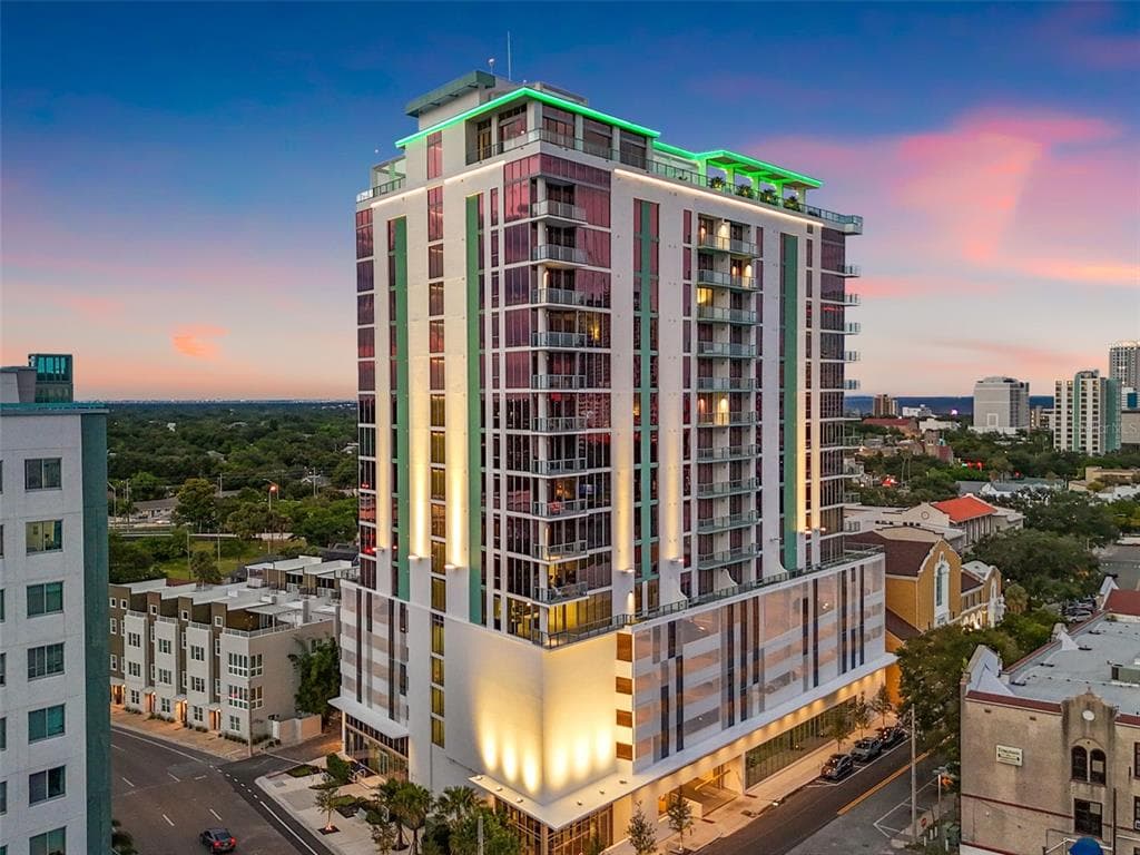 777 3RD AVENUE N UNIT 1001 ST PETERSBURG, FL 33701