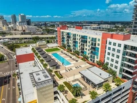 1120 E KENNEDY BOULEVARD UNIT 1017