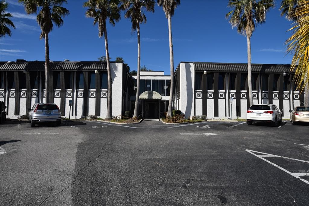 1200 N CENTRAL AVENUE UNIT 208 KISSIMMEE, FL 34741