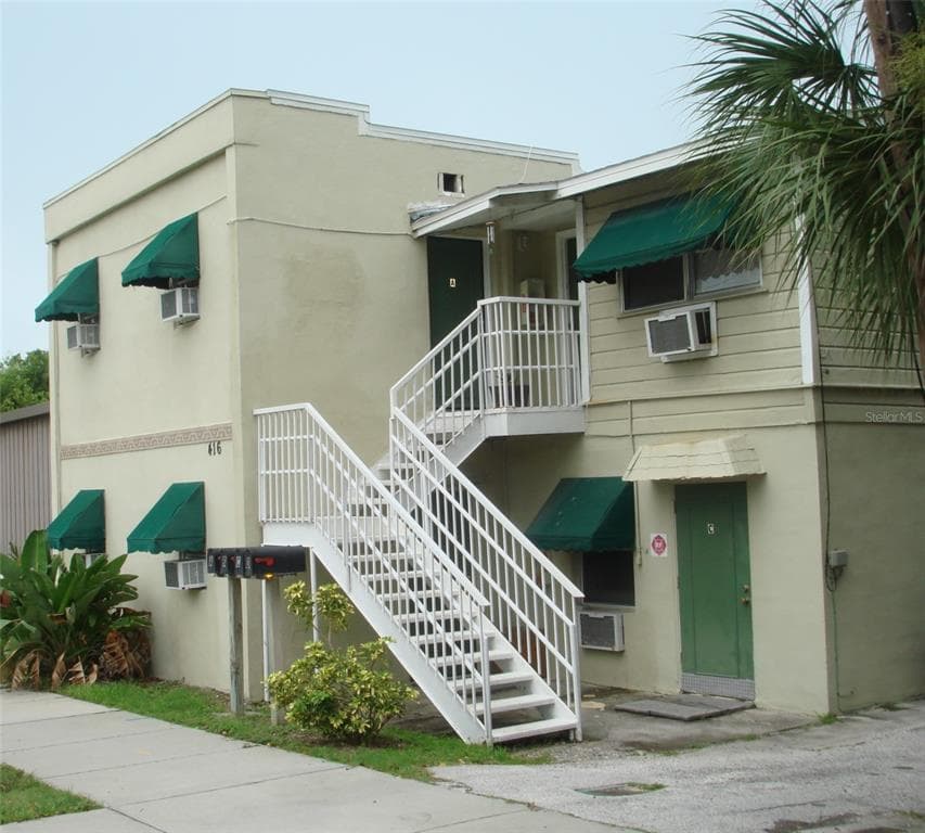 416 SKINNER BOULEVARD UNIT C DUNEDIN, FL 34698