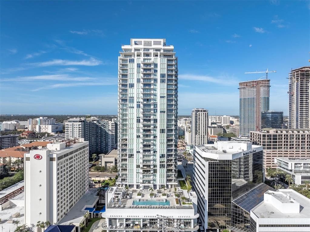 301 1ST STREET S UNIT 2203 ST PETERSBURG, FL 33701