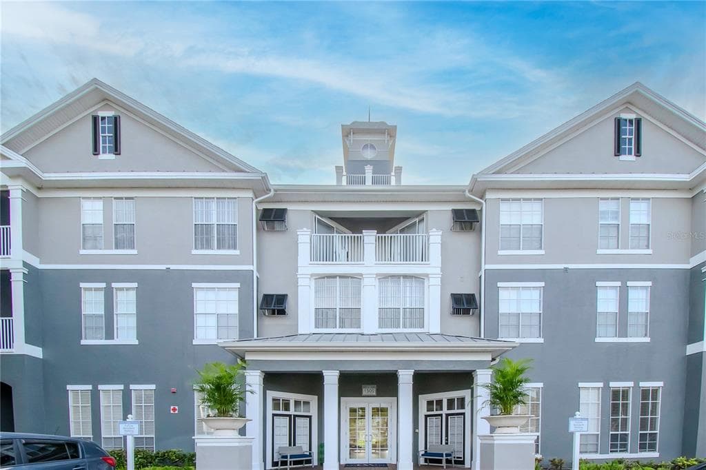 1502 MARSH COVE COURT UNIT 203 TAMPA, FL 33619