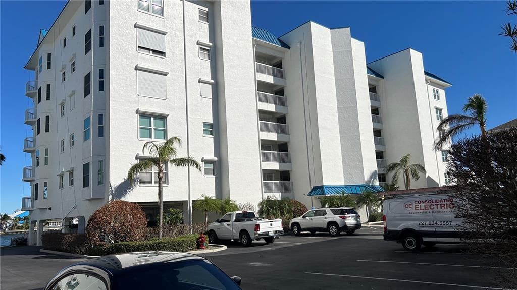 9357 BLIND PASS ROAD UNIT 505 ST PETE BEACH, FL 33706