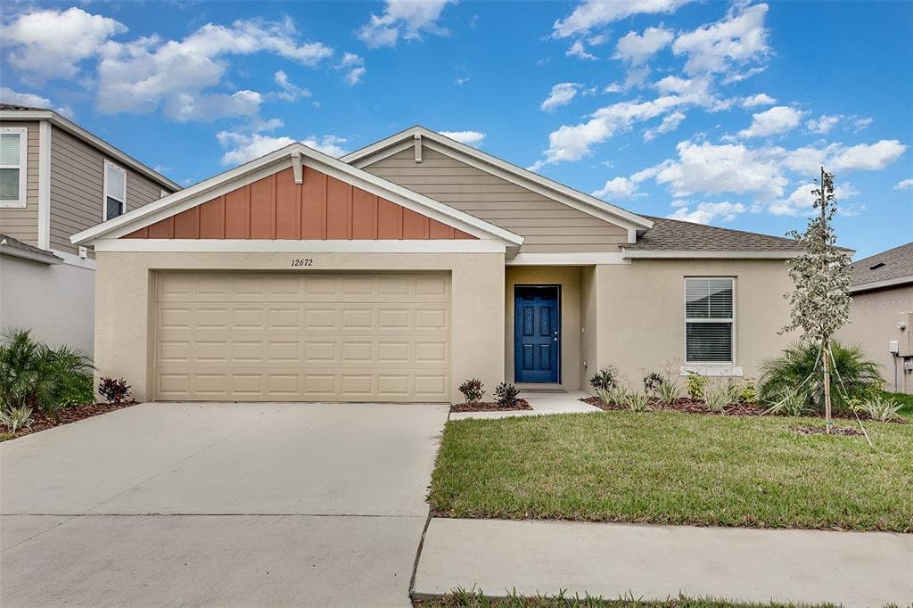 2304 CANYON OAK DRIVE DAVENPORT, FL 33837