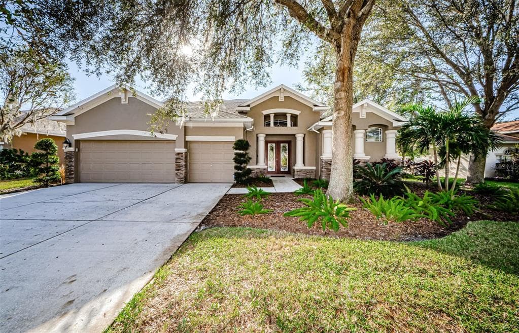 1610 BRILLIANT CUT WAY VALRICO, FL 33594