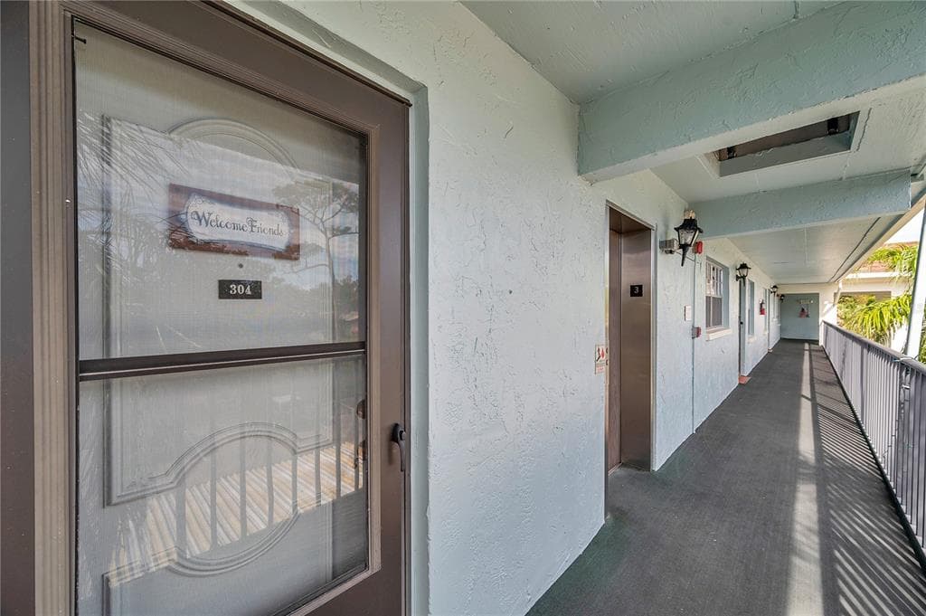 1430 HEATHER RIDGE BLVD UNIT 304 DUNEDIN, FL 34698