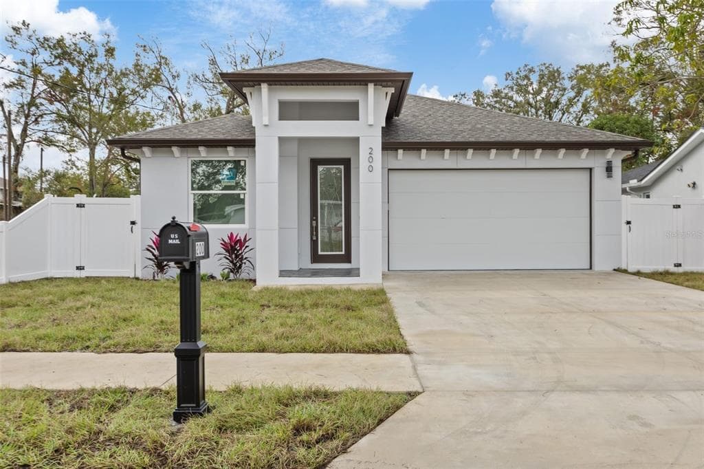 200 W KIRBY STREET TAMPA, FL 33604
