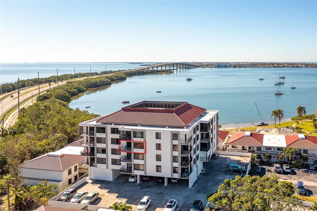 6365 BAHIA DEL MAR BOULEVARD UNIT 505 ST PETERSBURG, FL 33715
