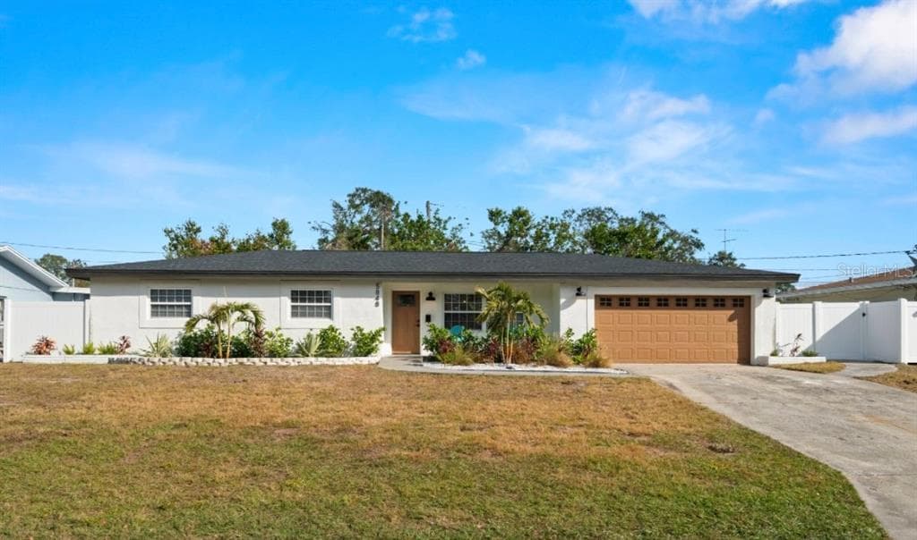 5848 7TH STREET S ST PETERSBURG, FL 33705