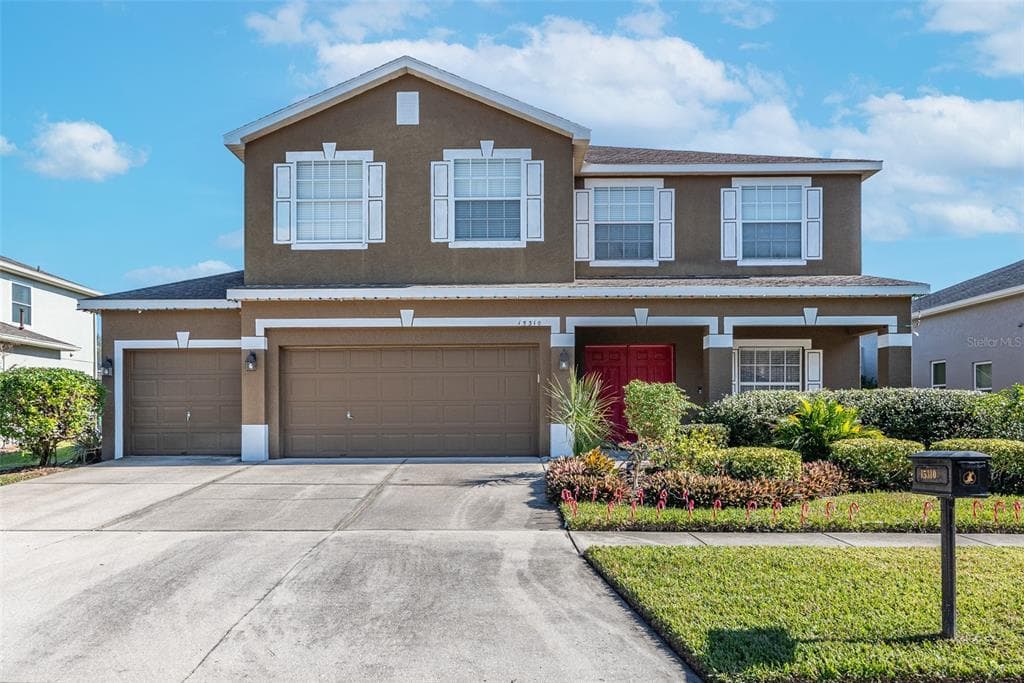 15310 PALOMAPARK LANE LITHIA, FL 33547