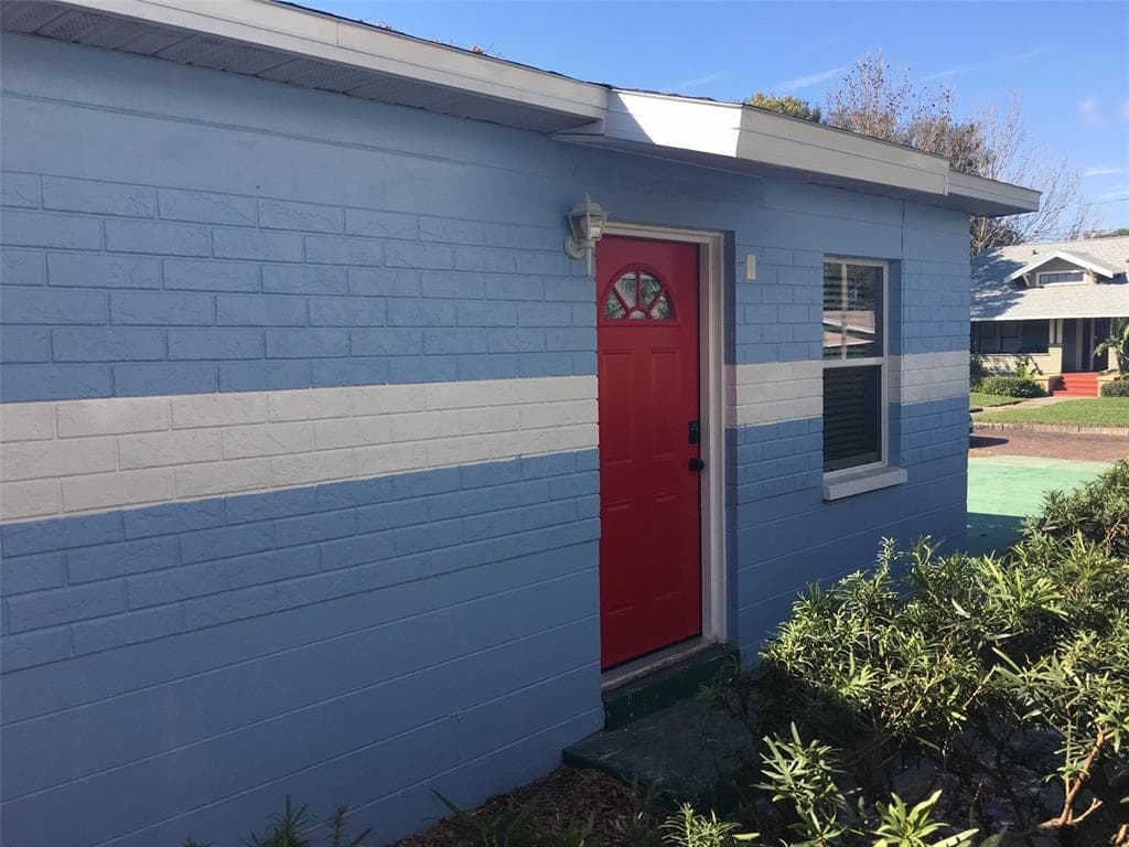 214 12TH AVENUE N UNIT A ST PETERSBURG, FL 33701