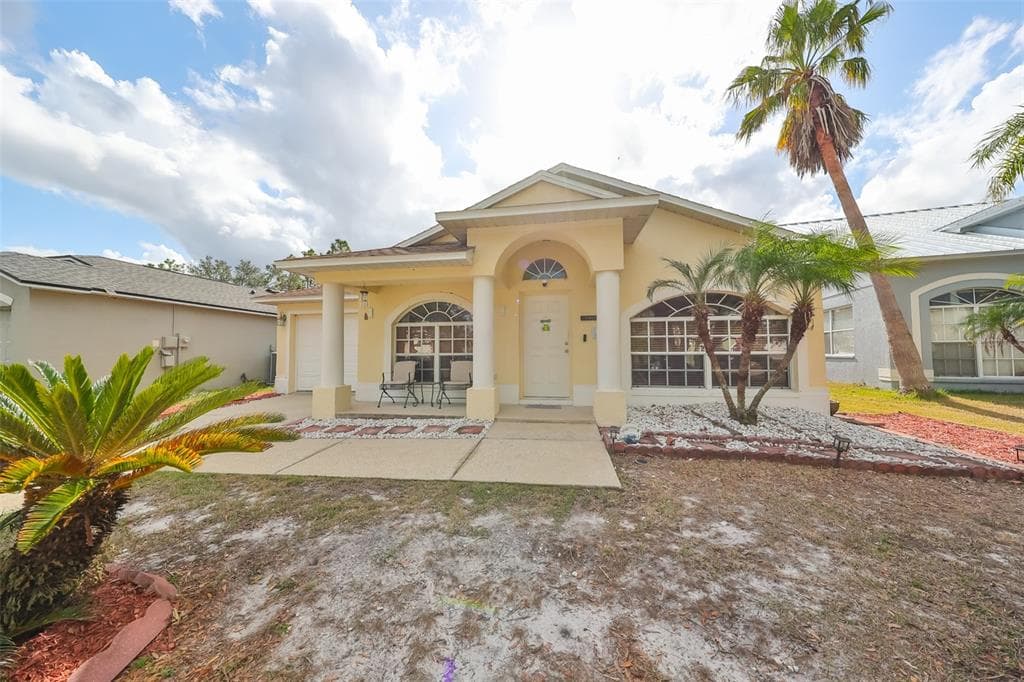 11954 LARK SONG LOOP RIVERVIEW, FL 33579