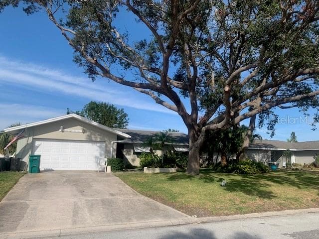 13891 88TH TERRACE SEMINOLE, FL 33776