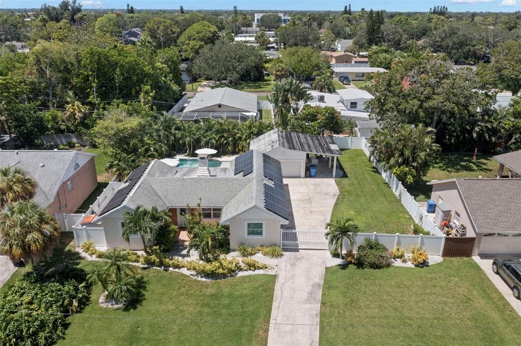 4150 HELENA STREET NE ST PETERSBURG, FL 33703