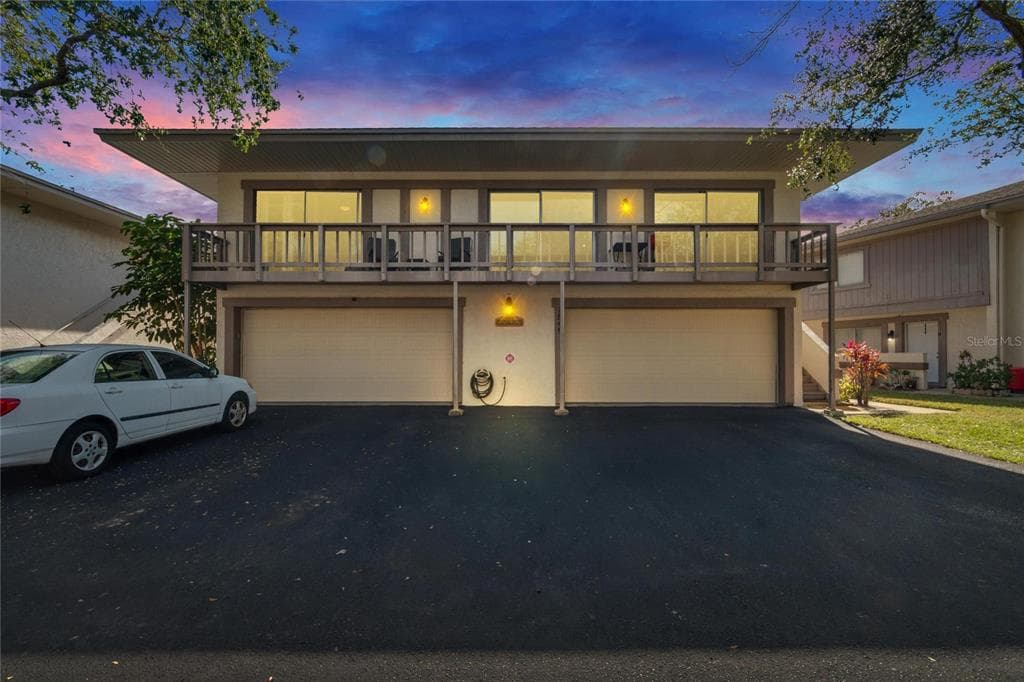 1849 BOUGH AVENUE UNIT D CLEARWATER, FL 33760