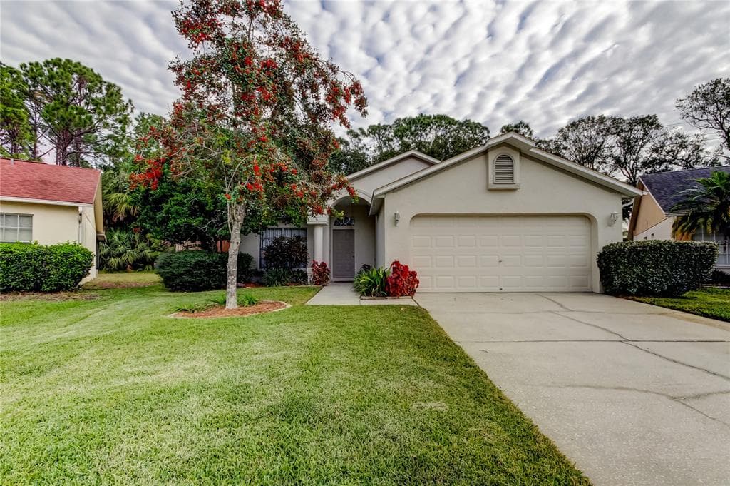 8727 HUNTFIELD STREET TAMPA, FL 33635