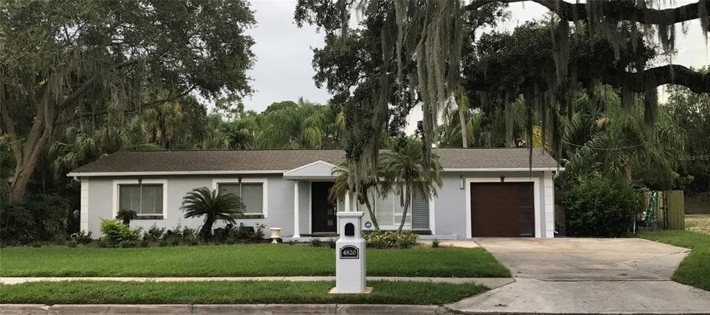 4820 W SAN JOSE STREET TAMPA, FL 33629