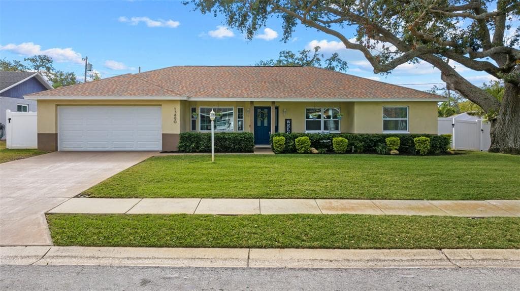 13890 84TH TERRACE SEMINOLE, FL 33776