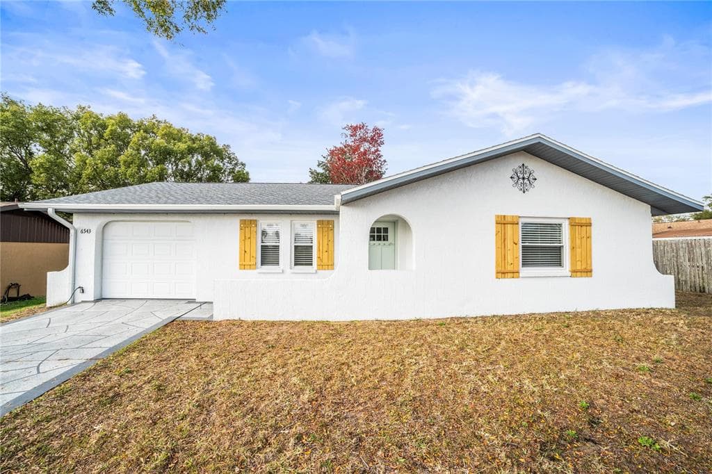 6543 BARCELONA BOULEVARD BROOKSVILLE, FL 34602