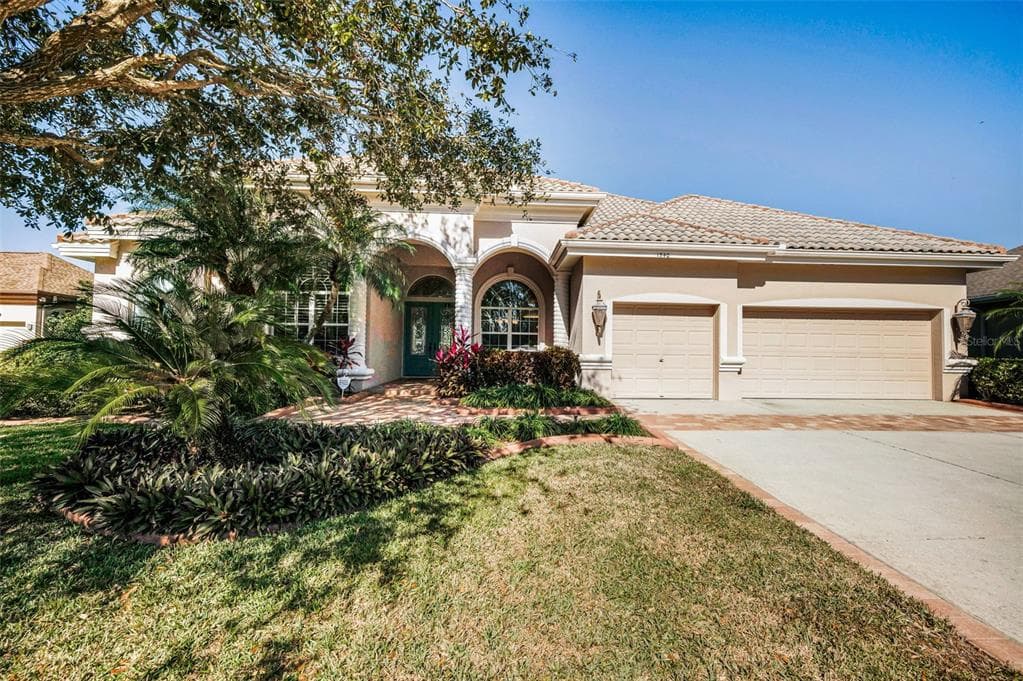 1540 PARILLA CIRCLE NEW PORT RICHEY, FL 34655