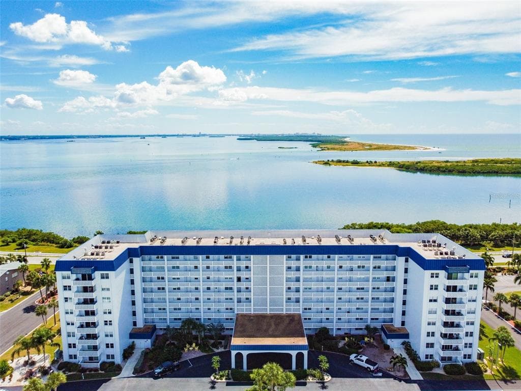 7 ELGIN PLACE UNIT 603 DUNEDIN, FL 34698
