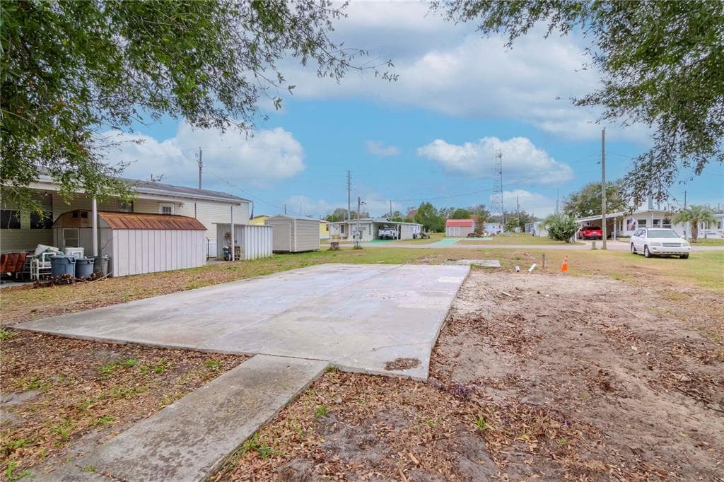 4921 GORDON STREET ZEPHYRHILLS, FL 33542
