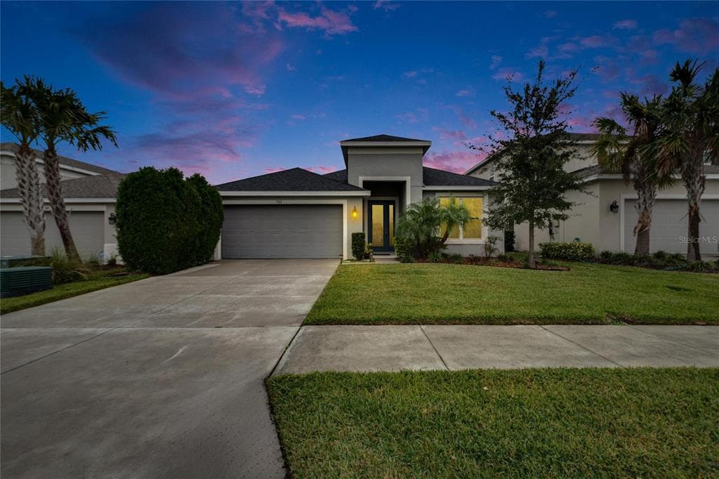 7102 WESLEY PALM WAY